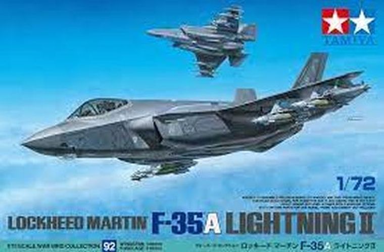 TAMIYA MODEL Lockhead Martin F-35a Lightning Jet Plane Plastic Model Kit - 