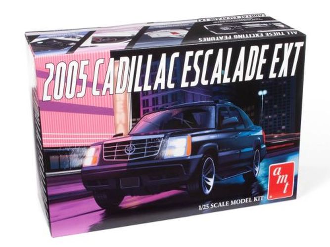 AMT 2005 Cadillac Excalade Ext Model Kit - .