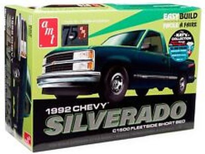 AMT 1992 Chevy Silverado C1500 Fleetside Short Bed 1/25 Scale Plastic Model - .