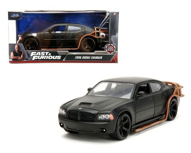 JADA TOYS 2006 Dodge Charger Fast And Furious 1/24 Scale Die Cast Car - DIE CAST