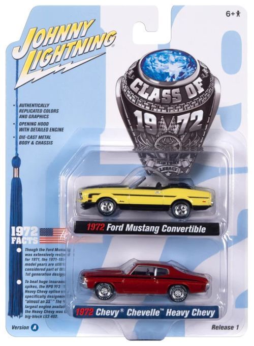 JOHNNY LIGHTNING Class Of 1972 Themed 2 Pack Car Set - COLLECTABLES
