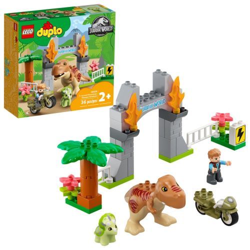 LEGO T Rex And Triceratops Dinosaur Breakout - 