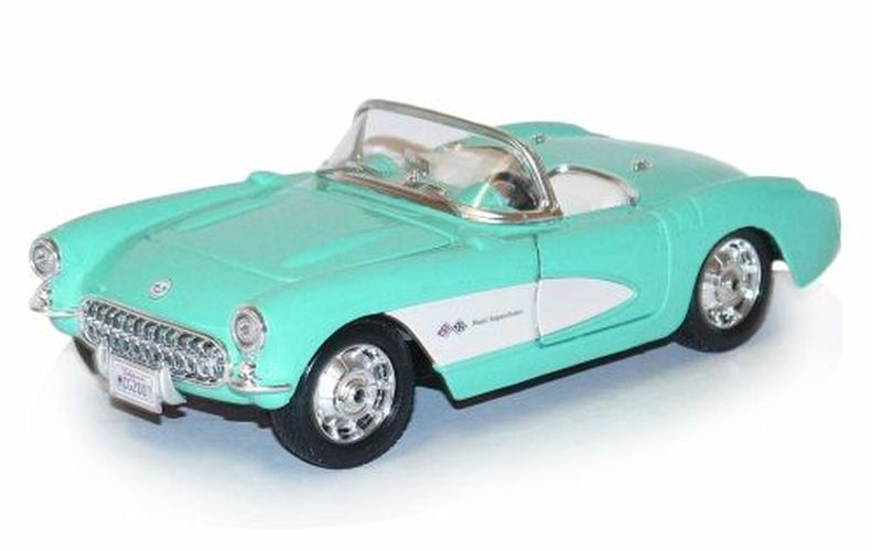 MAISTO 1957 Chevrolet Corvette Die Cast Car 1/24 Scale - 
