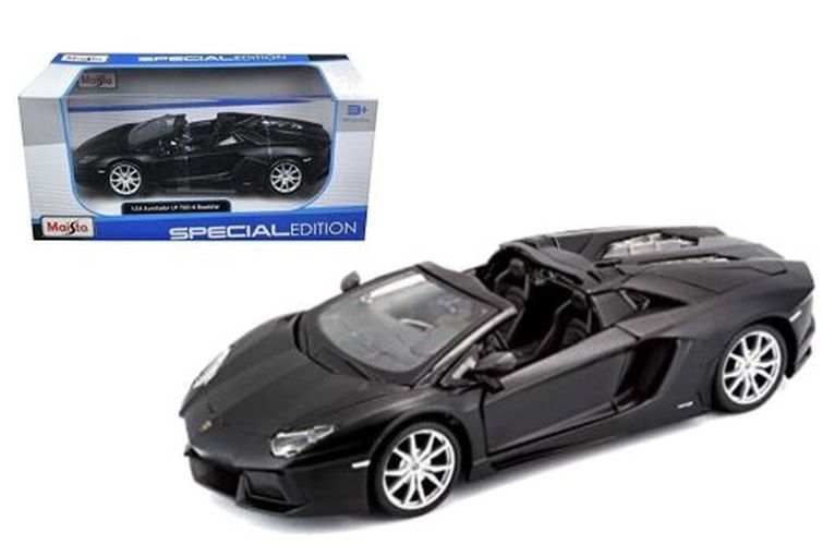 MAISTO Lamborghini Aventador Die Cast Car 1/24 Scale - 