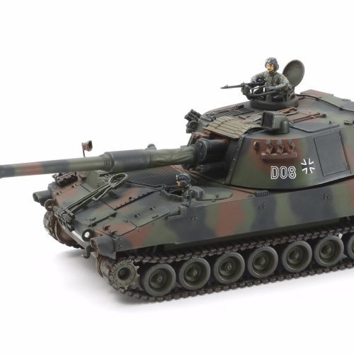 TAMIYA MODEL German Bundeswehr Self Propelled Howitzer M109a3g Tank Kit - .