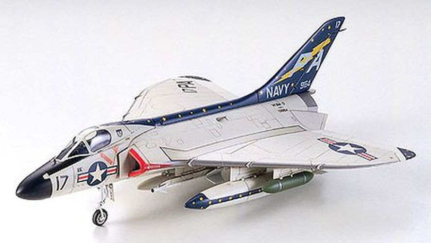 TAMIYA MODEL Douglas F4d-i Skyray Plane Model Kit 1:72 Scale - .