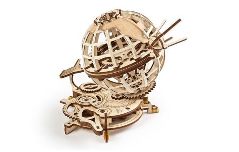 UKIDS Globus Wood Model - 
